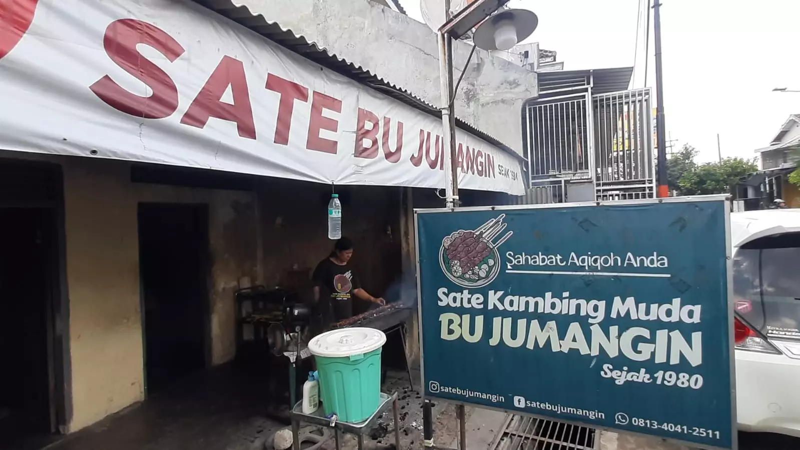 Menyantap Kuliner Legendaris Kediri Sate Kambing Muda Bu Jumangin Yang